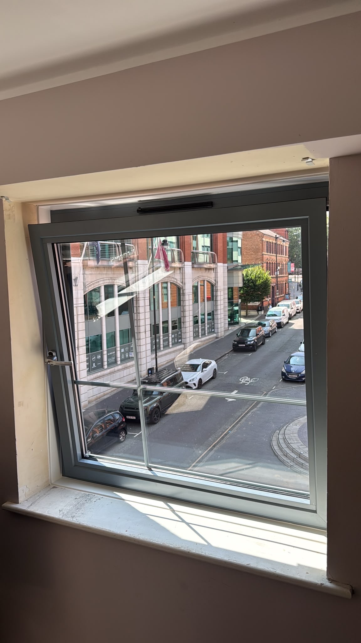 Commercial aluminium window installation